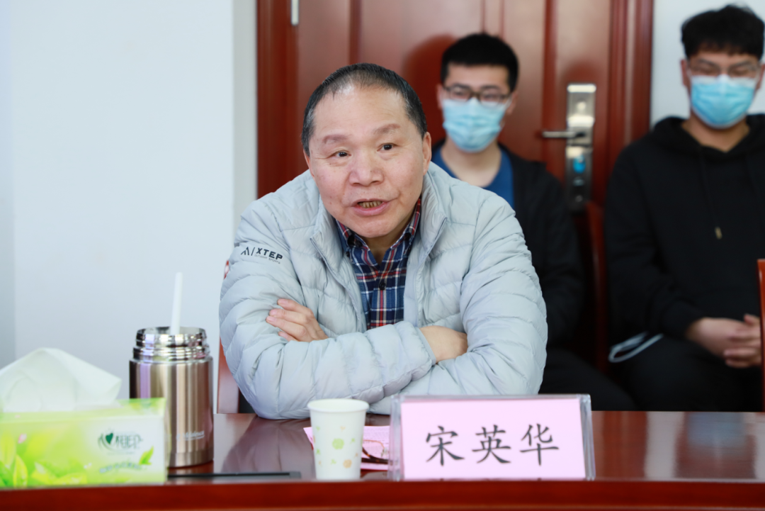 春回大地 情暖助學(xué) | 鼎業(yè)環(huán)保與武漢理工大學(xué)安全科學(xué)與應(yīng)急管理學(xué)院舉行獎(jiǎng)、助學(xué)（教）金捐贈(zèng)儀式